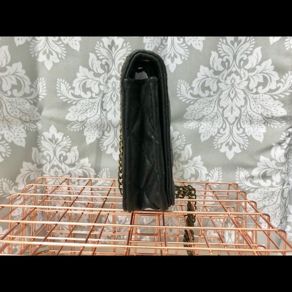 Pacsun Black Quilted Crossbody - Picture 2 of 5